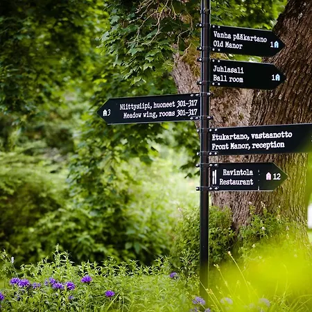 Haemeenkylaen Kartano 4* Vantaa