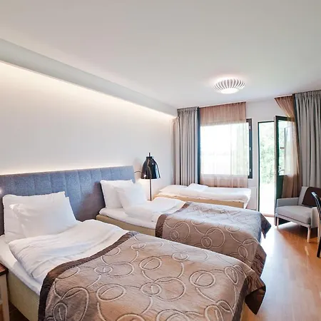 Haemeenkylaen Kartano 4* Vantaa