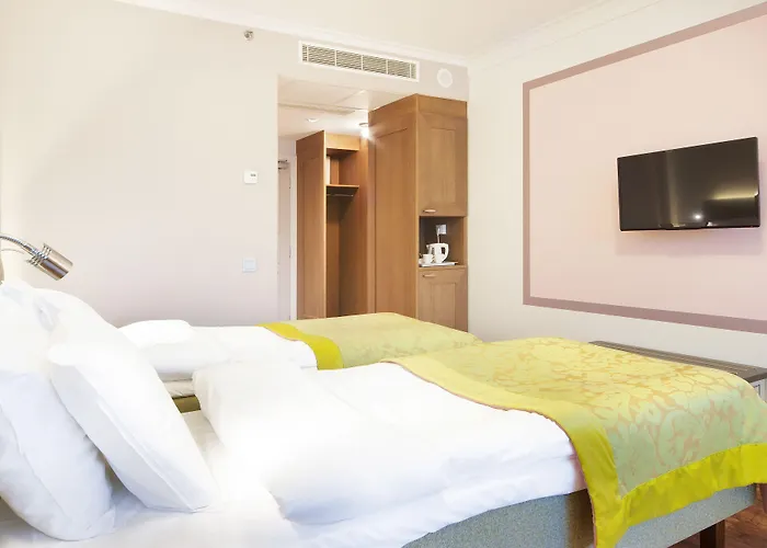 Hotel Haemeenkylaen Kartano